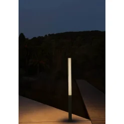 Tura pole 2050 | dark grey translucent stripped